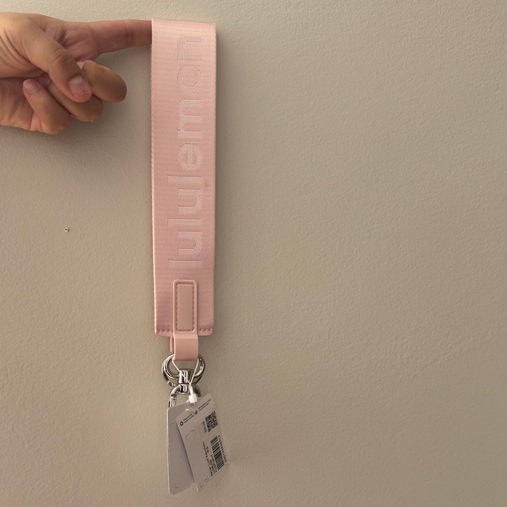 Lululemon Pink never lost Keychain - Picture 3 of 4